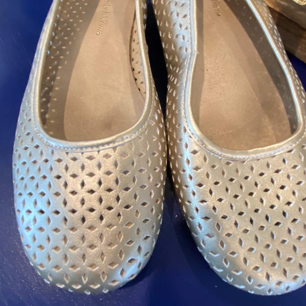 A2 by Aerosoles Flats shoes.